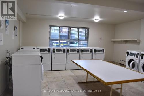 310 - 270 Palmdale Drive, Toronto (Tam O'Shanter-Sullivan), ON - Indoor Photo Showing Laundry Room