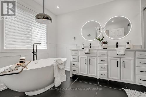 2 - 128 Morden Road, Oakville (Bronte East), ON - Indoor Photo Showing Bathroom