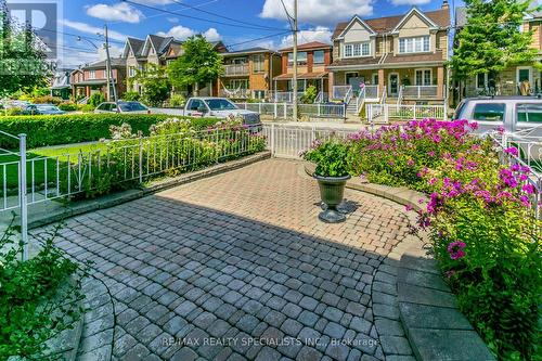 53 Armstrong Avenue, Toronto, ON - Outdoor