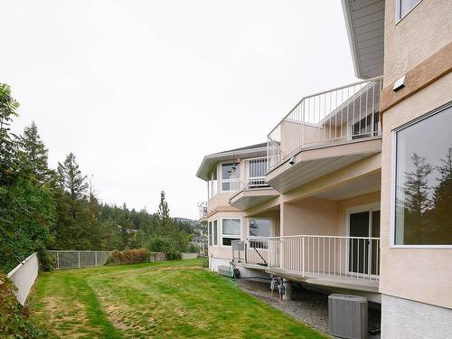 7-1775 Mckinley Crt, Kamloops, BC - Outdoor With Exterior