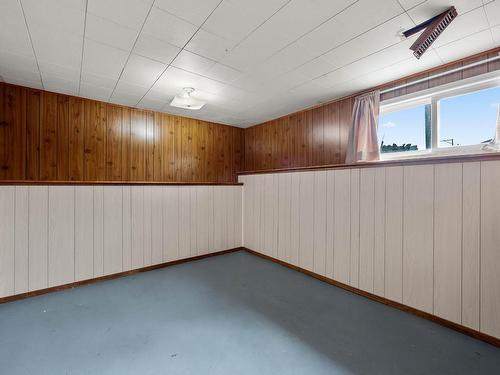 112 Holway Street, Kamloops, BC - Indoor Photo Showing Other Room