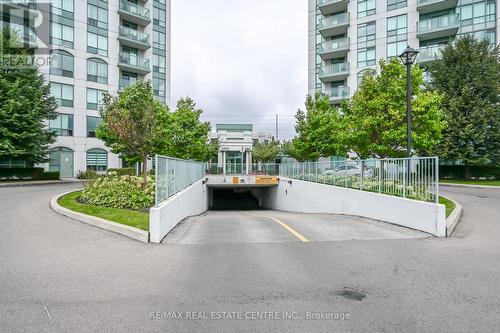 1611 - 4900 Glen Erin Drive, Mississauga (Central Erin Mills), ON - Outdoor With Facade