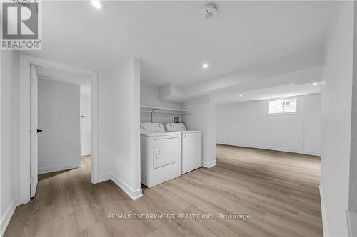 875 Fennell Avenue E, Hamilton, ON - Indoor Photo Showing Laundry Room