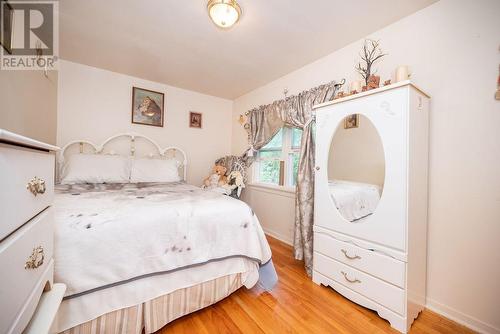 4 Faraday Crescent, Deep River, ON - Indoor Photo Showing Bedroom