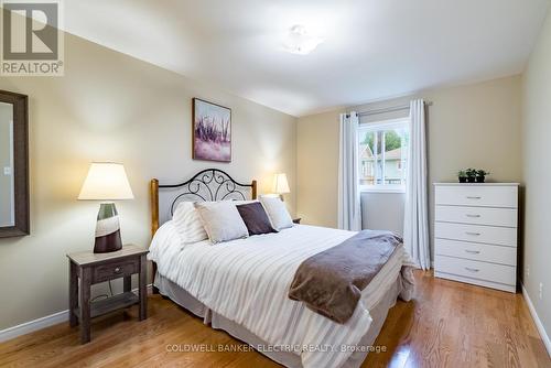 10 - 861 Wentworth Street, Peterborough (Otonabee), ON - Indoor Photo Showing Bedroom