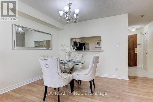 709 - 1700 Eglinton Avenue E, Toronto (Victoria Village), ON - Indoor Photo Showing Dining Room