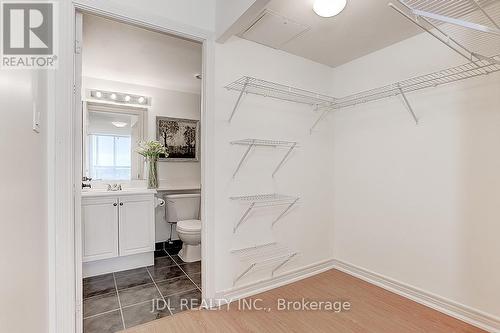 709 - 1700 Eglinton Avenue E, Toronto (Victoria Village), ON - Indoor With Storage