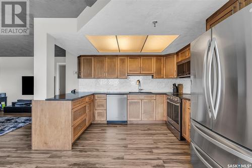 1260 424 Spadina Crescent E, Saskatoon, SK - Indoor Photo Showing Kitchen With Stainless Steel Kitchen