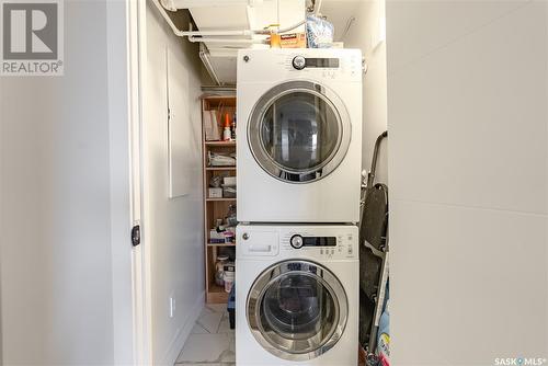 1260 424 Spadina Crescent E, Saskatoon, SK - Indoor Photo Showing Laundry Room