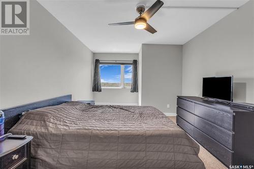 1260 424 Spadina Crescent E, Saskatoon, SK - Indoor Photo Showing Bedroom