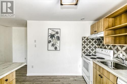 431 Linda Street, Sudbury, ON - Indoor Photo Showing Kitchen