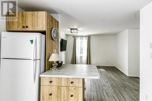 431 Linda Street, Sudbury, ON - Indoor Photo Showing Kitchen