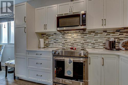 71 Compass Trail, Central Elgin (Port Stanley), ON - Indoor Photo Showing Kitchen With Upgraded Kitchen