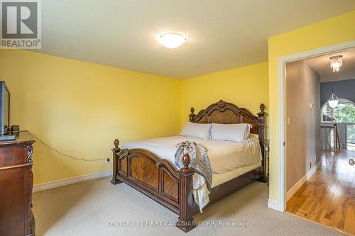 58 Owen Court, Central Elgin (Lynhurst), ON - Indoor Photo Showing Bedroom