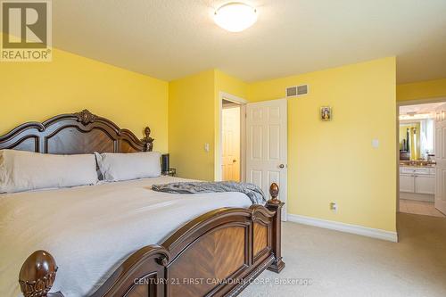 58 Owen Court, Central Elgin (Lynhurst), ON - Indoor Photo Showing Bedroom