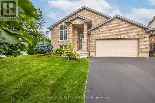 58 Owen Court, Central Elgin (Lynhurst), ON - Outdoor With Facade