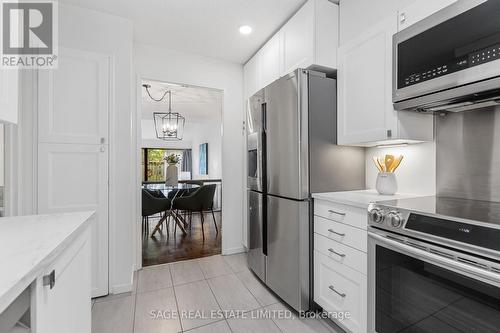 316 - 40 Sylvan Valleyway, Toronto (Bedford Park-Nortown), ON - Indoor Photo Showing Kitchen