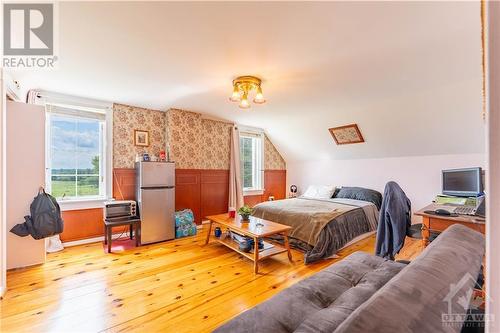 2786 Highway 34 Highway, Hawkesbury, ON - Indoor Photo Showing Bedroom