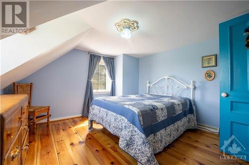 2786 Highway 34 Highway, Hawkesbury, ON - Indoor Photo Showing Bedroom