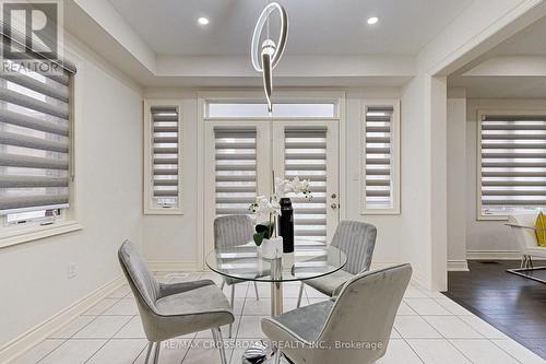 250 Wesmina Avenue, Whitchurch-Stouffville, ON - Indoor Photo Showing Dining Room