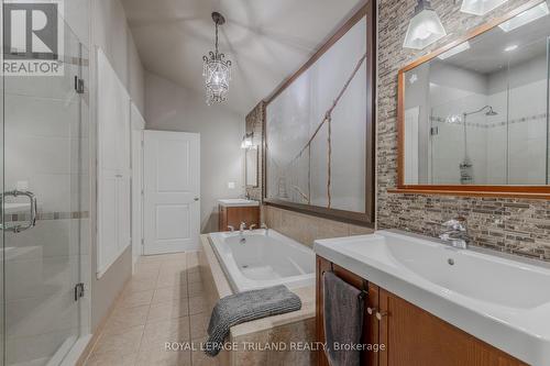 46676 Mapleton Line, Aylmer (Ay), ON - Indoor Photo Showing Bathroom