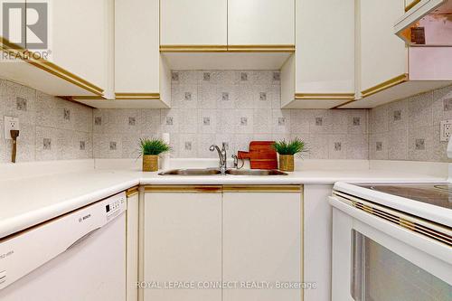 408 - 1540 Pickering Parkway, Pickering (Town Centre), ON - Indoor Photo Showing Kitchen With Double Sink