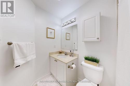 5505 Velda Road, Mississauga, ON - Indoor Photo Showing Bathroom