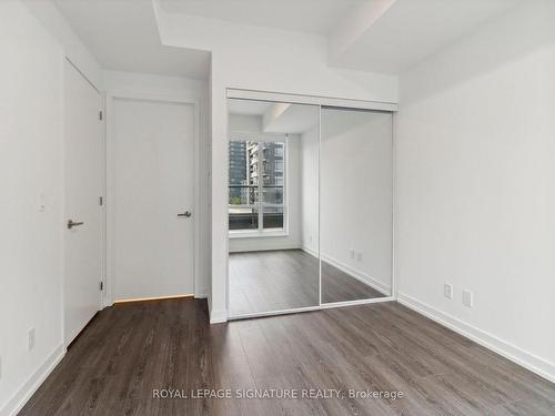 510-8 Beverley Glen Blvd, Vaughan, ON - Indoor Photo Showing Other Room