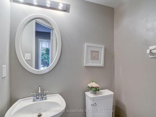 1200 Upper Village Dr, Mississauga, ON - Indoor Photo Showing Bathroom