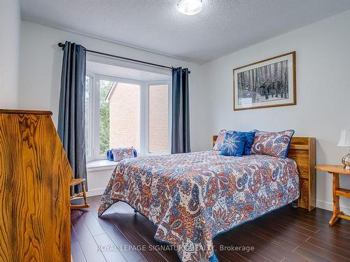 1200 Upper Village Dr, Mississauga, ON - Indoor Photo Showing Bedroom