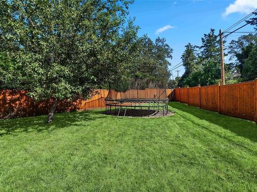 3967 Cedar Hill Cross Rd, Saanich, BC 