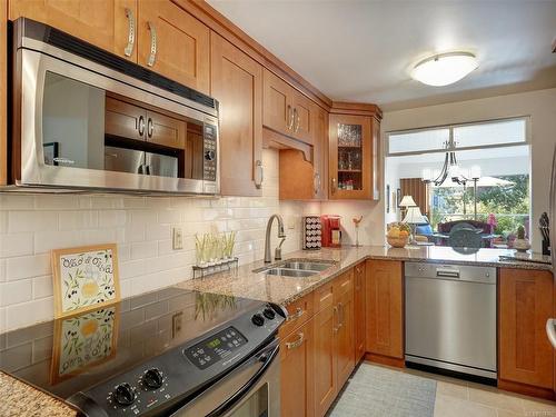 118-10459 Resthaven Dr, Sidney, BC - Indoor Photo Showing Kitchen With Double Sink