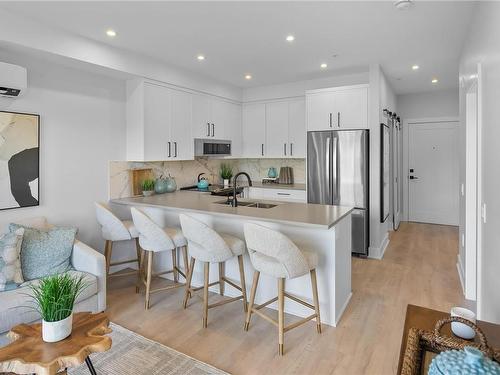 109-1371 Goldstream Ave, Langford, BC - Indoor Photo Showing Kitchen With Upgraded Kitchen