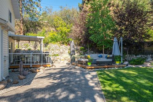 4123 Ponderosa Drive, Peachland, BC - Outdoor