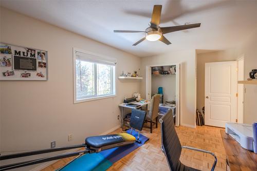 4123 Ponderosa Drive, Peachland, BC - Indoor