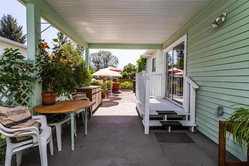 184-1255 Raymer Avenue, Kelowna, BC - Outdoor With Deck Patio Veranda With Exterior