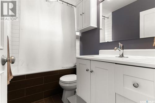 3425 Portnall Avenue, Regina, SK - Indoor Photo Showing Bathroom