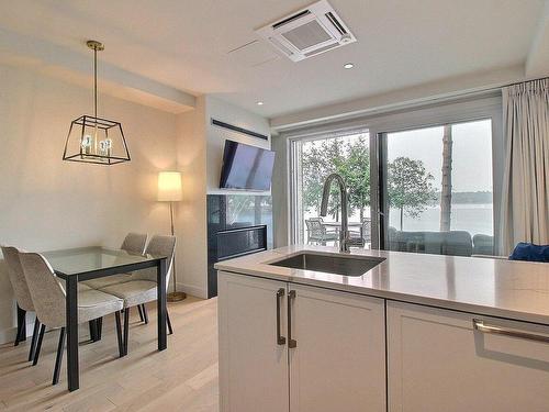 Kitchen - 115-700 Ch. Ripple Cove, Ayer'S Cliff, QC - Indoor Photo Showing Dining Room