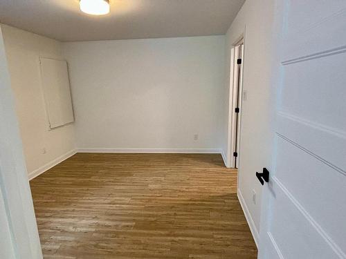 Master bedroom - 3-600 Rue St-Charles S., Granby, QC - Indoor Photo Showing Other Room