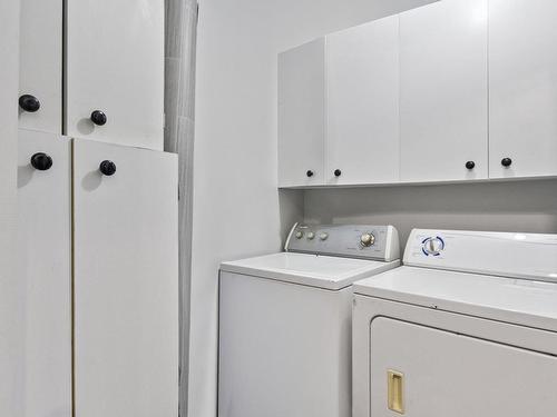 Laundry room - R01-710 Rue Bélanger, Saint-Jérôme, QC - Indoor Photo Showing Laundry Room