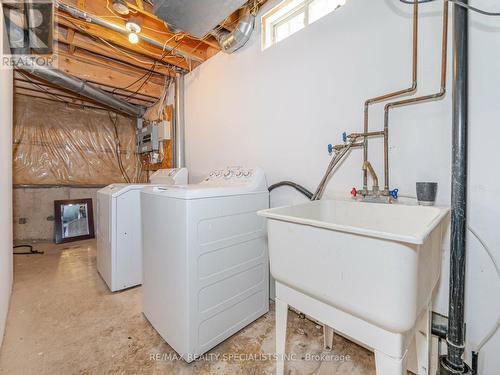 118 Native Landing Crescent S, Brampton (Fletcher'S Creek Village), ON - Indoor Photo Showing Laundry Room