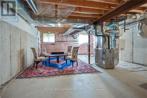 3955 Crown Street, Lincoln, ON - Indoor Photo Showing Basement