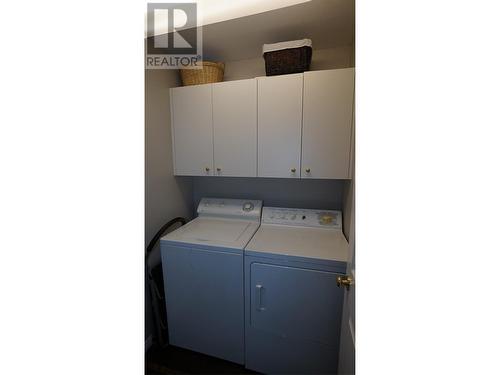 5886 Okanagan Landing Road Unit# 34, Vernon, BC - Indoor Photo Showing Laundry Room