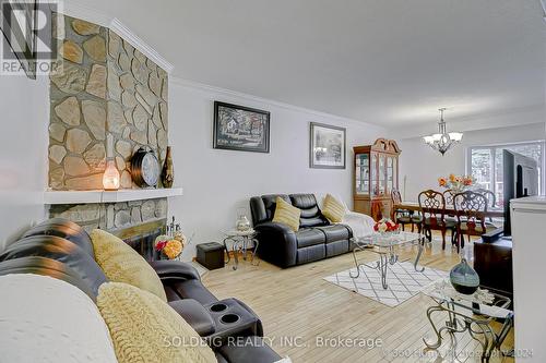 5960 Chidham Crescent, Mississauga, ON - Indoor Photo Showing Living Room With Fireplace