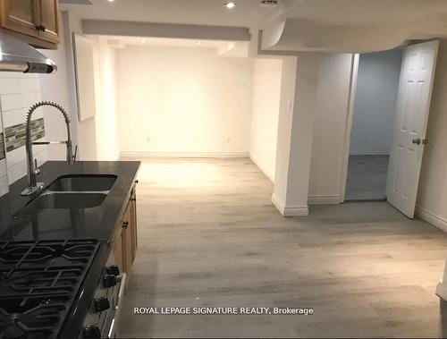 Lower-74 Deanscroft Sq, Toronto, ON - Indoor Photo Showing Kitchen With Double Sink