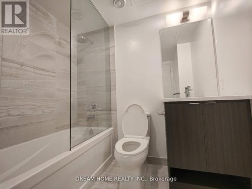 2908 - 55 Cooper Street S, Toronto, ON - Indoor Photo Showing Bathroom