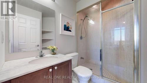 1109 - 2391 Central Park Drive, Oakville, ON - Indoor Photo Showing Bathroom