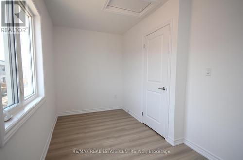 22 Wagon Lane, Barrie, ON - Indoor Photo Showing Other Room