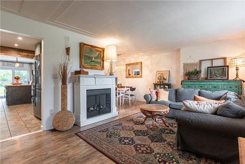 21 Sunning Hill Avenue, Hamilton, ON - Indoor Photo Showing Living Room With Fireplace