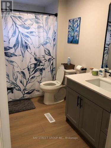 66 Leach Drive, Ajax, ON - Indoor Photo Showing Bathroom
